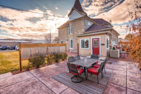 Sagebrush I Patio Seating, Bbq Grill Firepit!